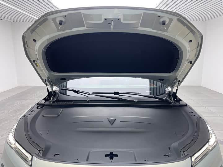 Фото 9 - Changan Deepal S05