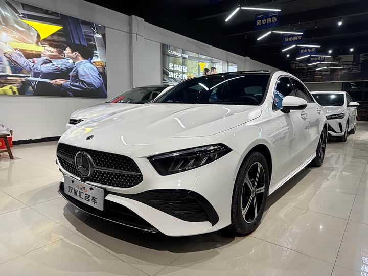 Фото 1 - Mercedes-Benz A-Class