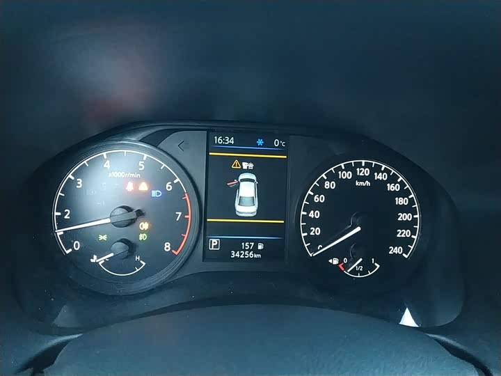 Фото 4 - Nissan Teana