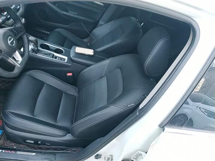 Фото 7 - Nissan Teana