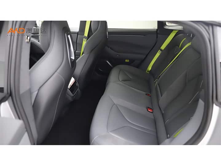 Фото 7 - XPeng P7