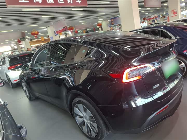 Фото 5 - Tesla Model Y