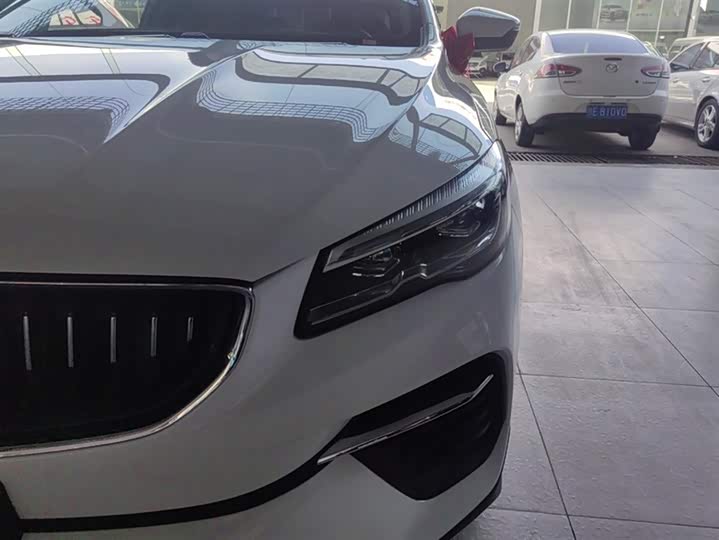 Фото 5 - Geely Emgrand GS