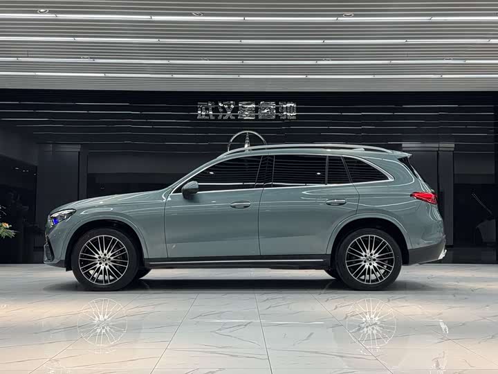 Фото 4 - Mercedes-Benz GLC-Class
