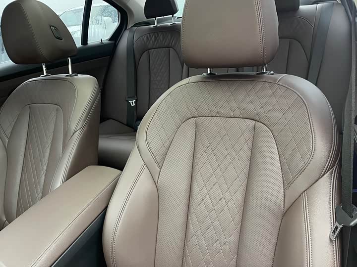 Фото 8 - BMW 3 Series