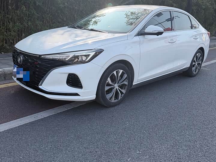 Фото 1 - Changan Eado Plus