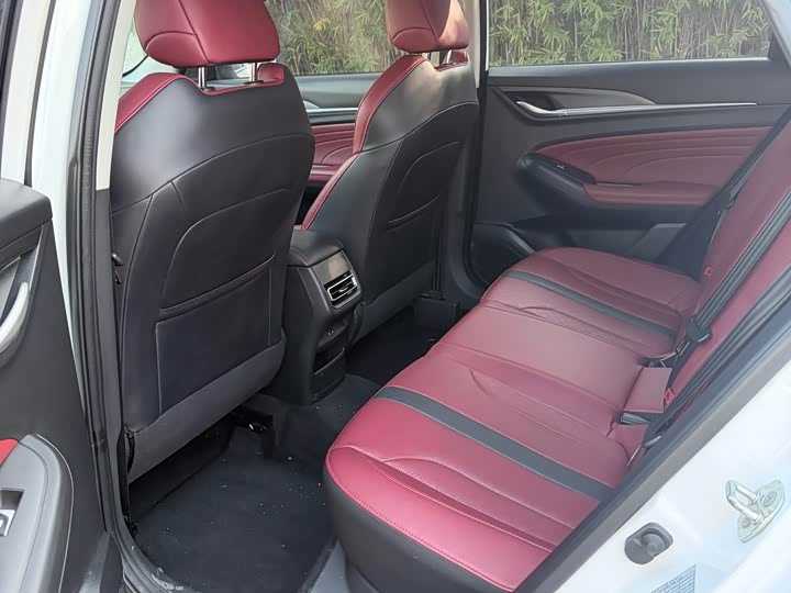 Фото 6 - Changan Eado Plus