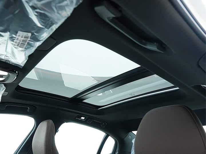 Фото 8 - Volvo S60