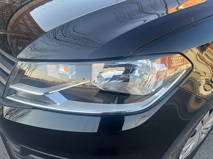 Фото 9 - Volkswagen Santana