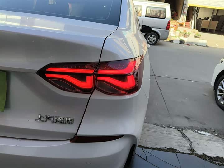 Фото 8 - Chevrolet Monza