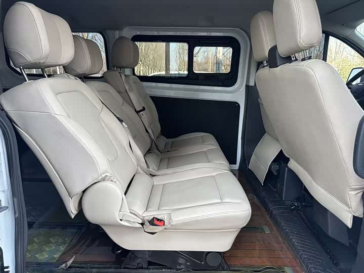 Фото 6 - Ford Transit