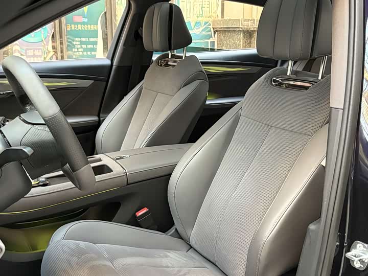 Фото 6 - Voyah Passion