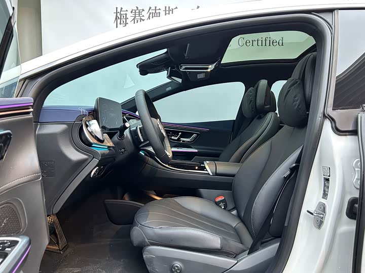 Фото 8 - Mercedes-Benz EQE