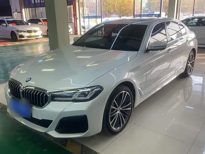 Фото 1 - BMW 5 Series