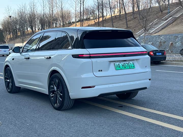 Фото 7 - LiXiang L7