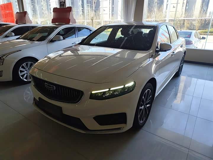 Фото 1 - Geely Preface