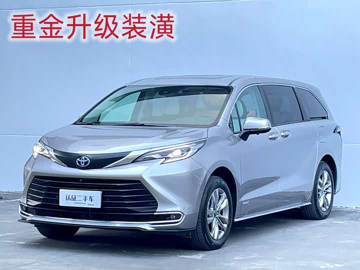 Фото 1 - Toyota Sienna