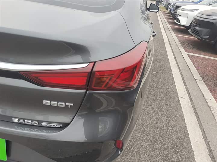 Фото 8 - Changan Eado Plus