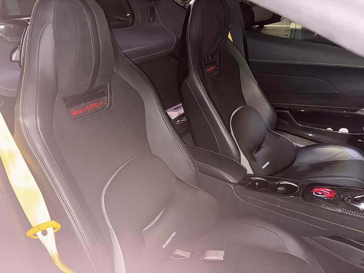 Фото 5 - Lotus Emira