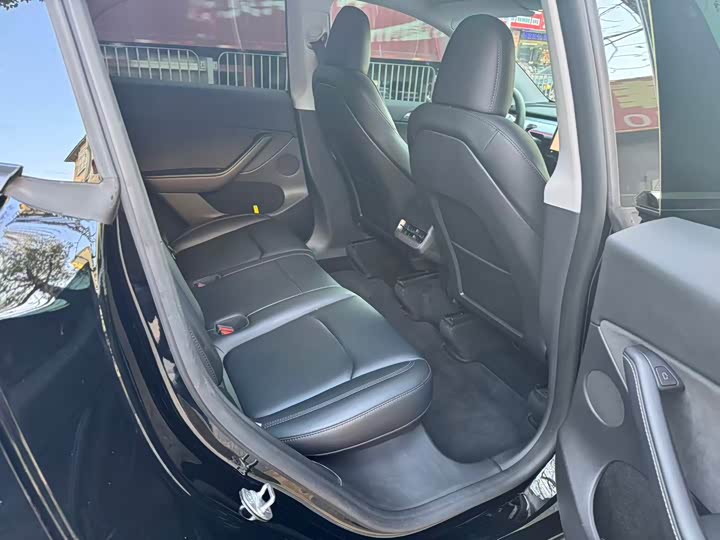 Фото 7 - Tesla Model Y