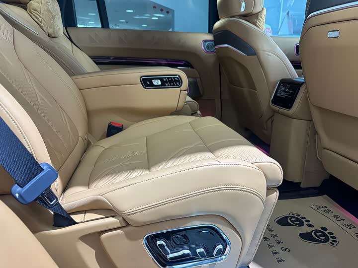 Фото 7 - Zeekr 9X