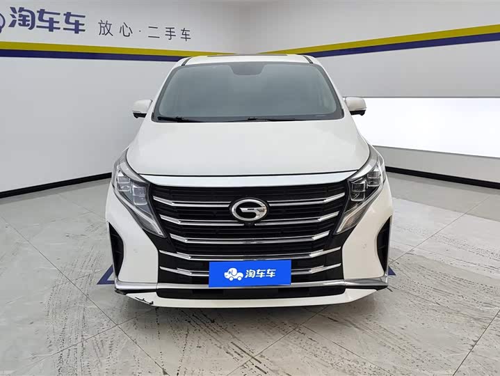 Фото 2 - GAC Trumpchi M8