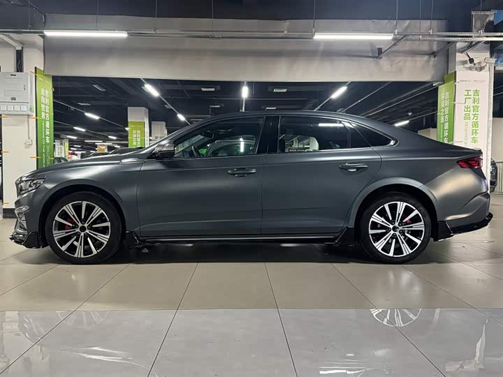 Фото 4 - Geely Preface