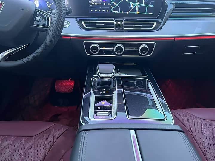 Фото 9 - Hongqi HS5