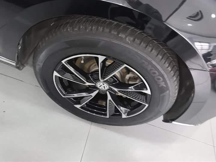 Фото 6 - Volkswagen Magotan