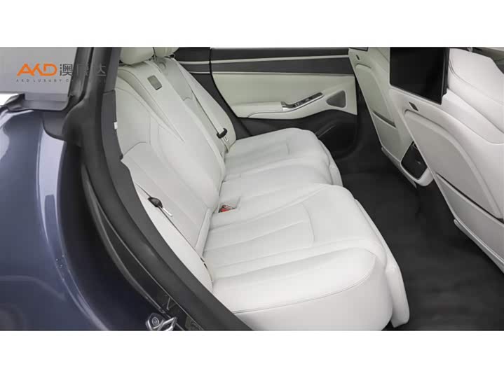 Фото 8 - Denza Z9