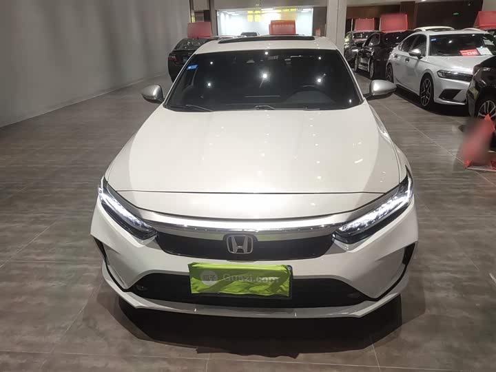 Фото 3 - Honda Inspire