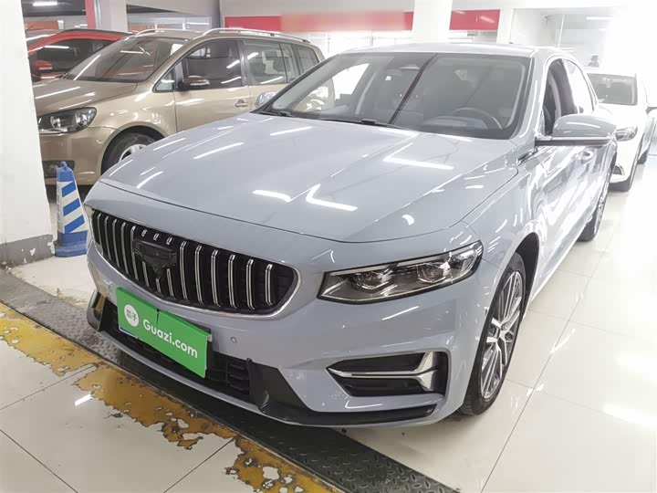 Фото 2 - Geely Preface