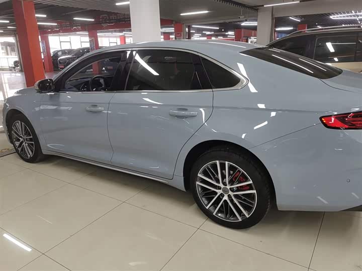 Фото 5 - Geely Preface