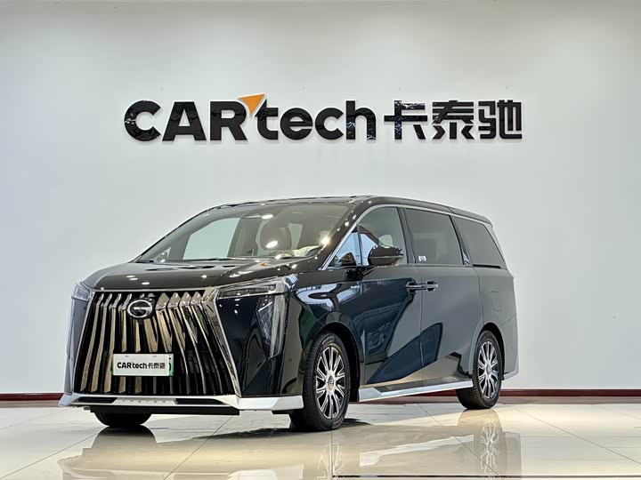 Фото 1 - GAC Trumpchi E9