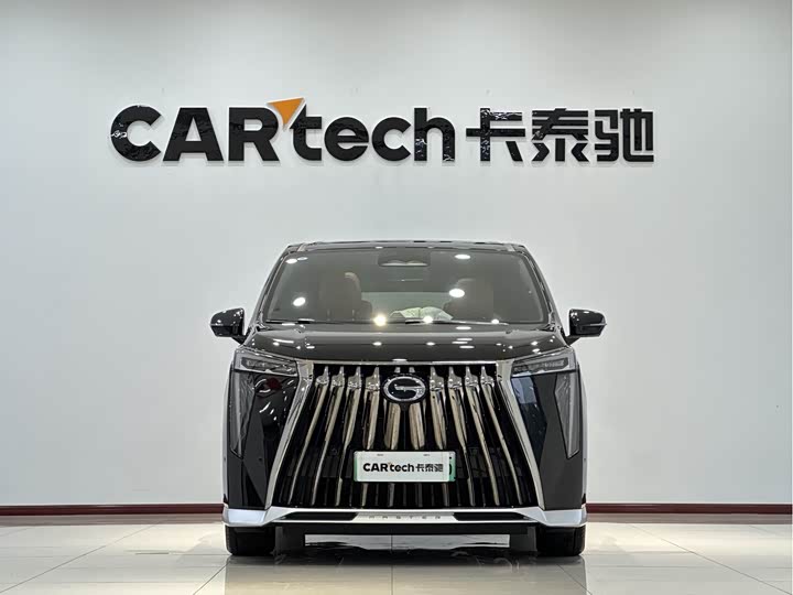 Фото 2 - GAC Trumpchi E9