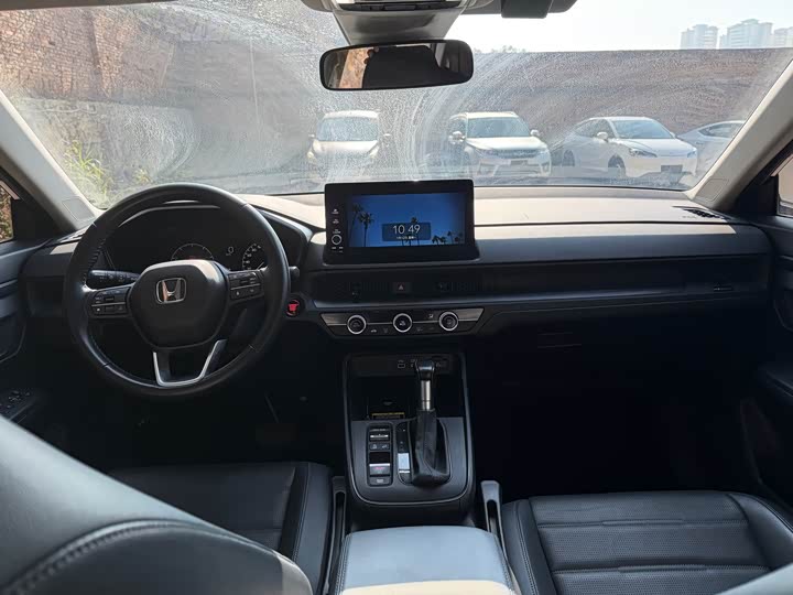 Фото 6 - Honda CR-V