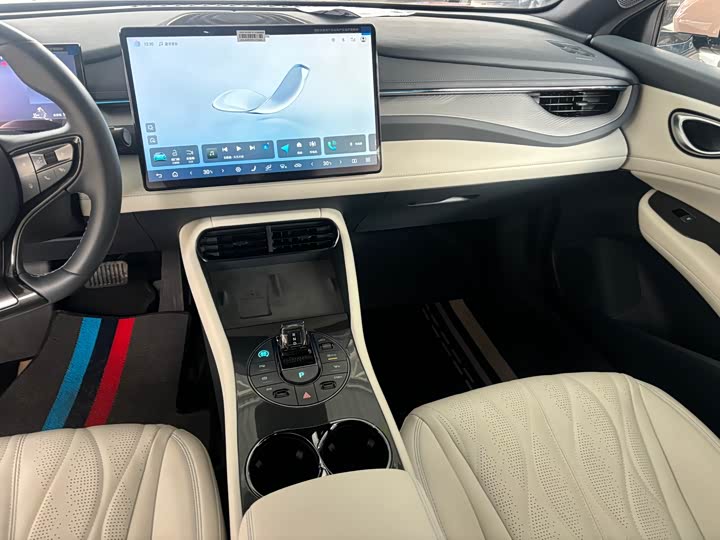 Фото 9 - BYD Seal 06 GT