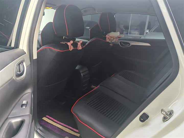 Фото 6 - Nissan Sylphy