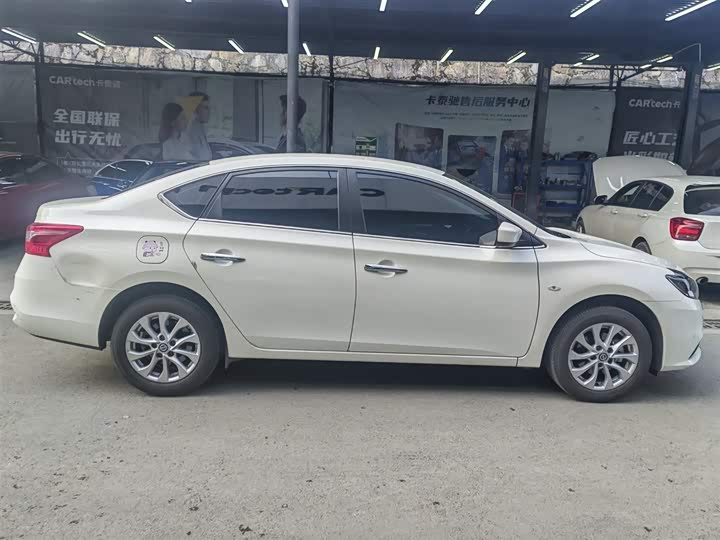 Фото 7 - Nissan Sylphy