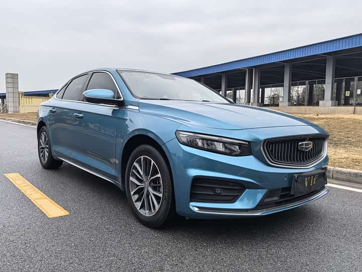 Фото 3 - Geely Preface