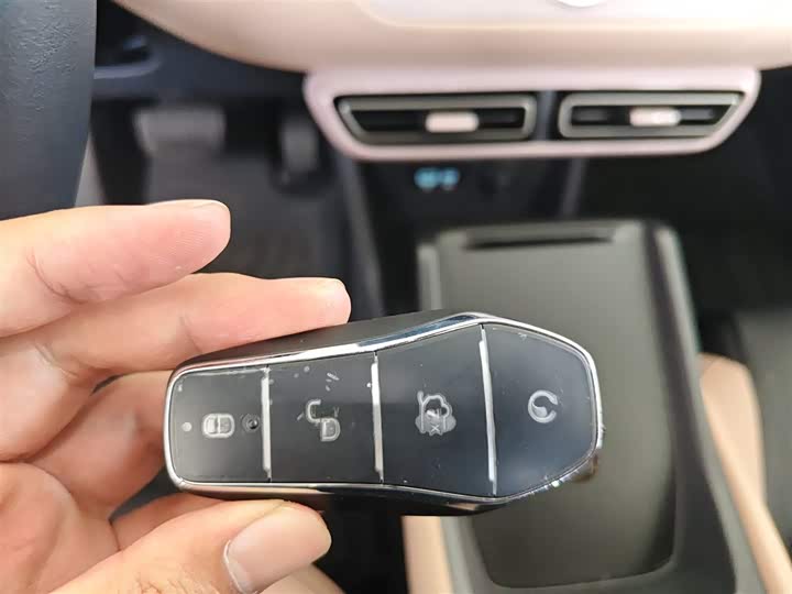 Фото 9 - BYD Seagull