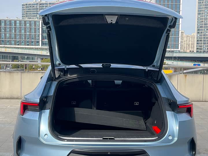 Фото 7 - Polestar 4