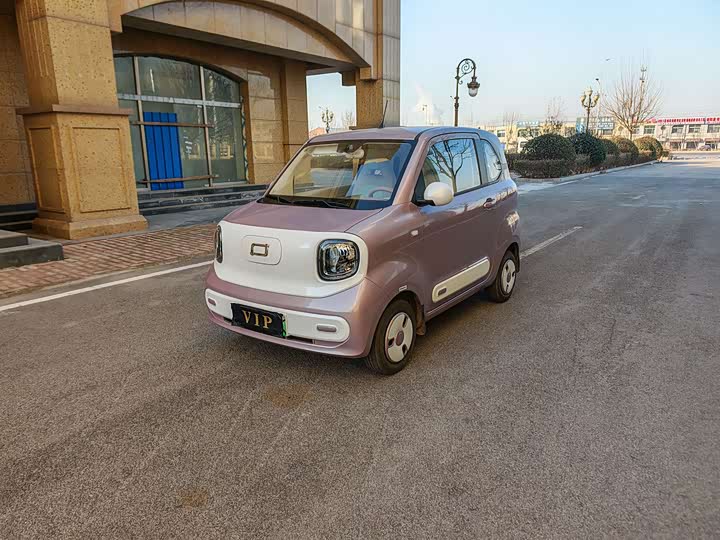 Фото 1 - Bestune Pony