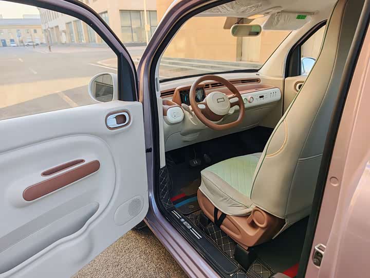 Фото 6 - Bestune Pony