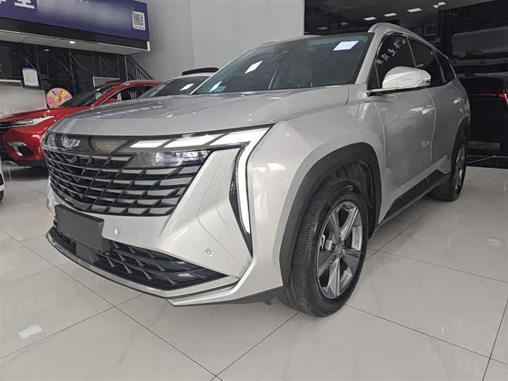 Фото 2 - Geely Atlas L