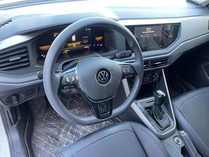 Фото 5 - Volkswagen Polo