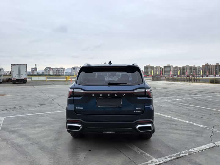 Фото 5 - Geely Okavango L