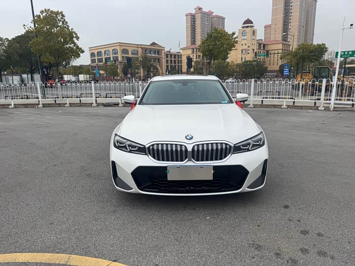 Фото 2 - BMW 3 Series