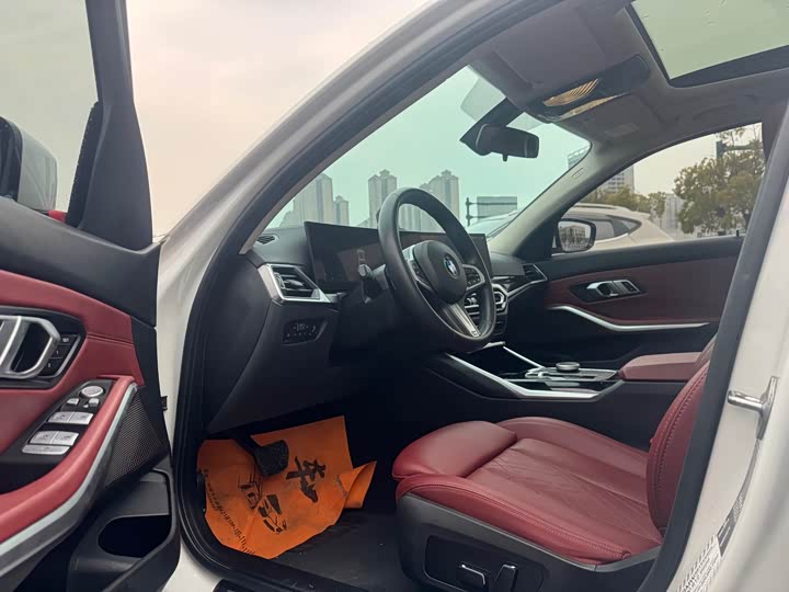 Фото 4 - BMW 3 Series