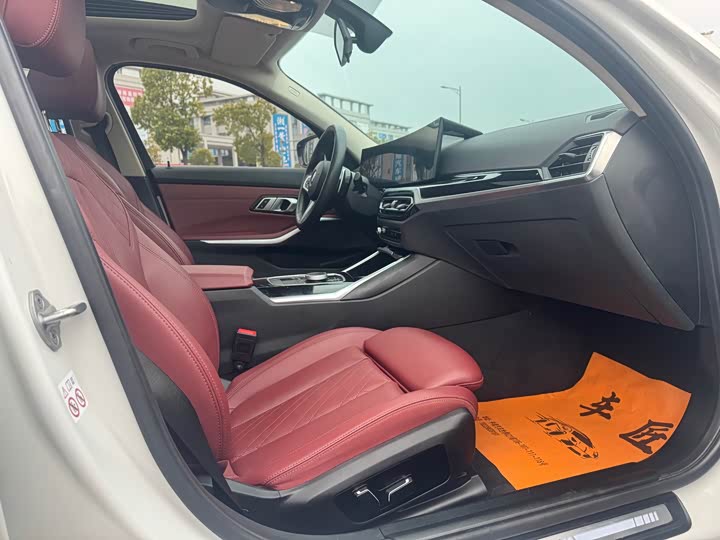 Фото 9 - BMW 3 Series